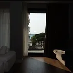 Hotel Bounty Golem (Tirana)