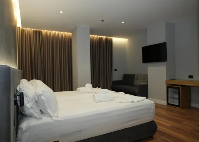 Bounty Hotel Golem (Tirana)