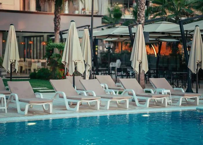 Bounty 4* Golem (Tirana)