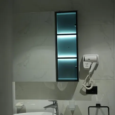 ホテル Bounty ゴーレム