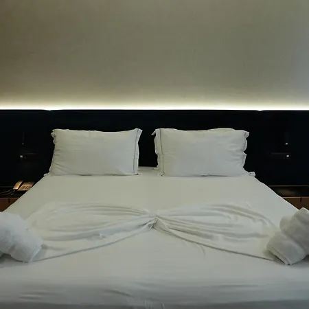 Hotel Bounty 4*